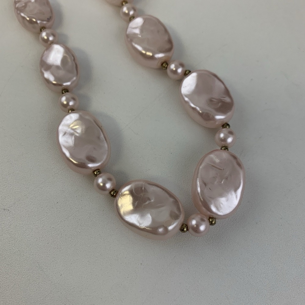 Chunky Light Pink Oblong Flat Faux Pearl Statement Necklace Vintage